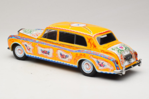 Rolls-Royce Phantom V John Lennon Paragon 1:18 PA-92121 Diecast - image 7 of 8