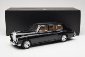 Rolls-Royce Phantom VI EWB Black Kyosho 1:18 08905BK Diecast - image 8 of 8