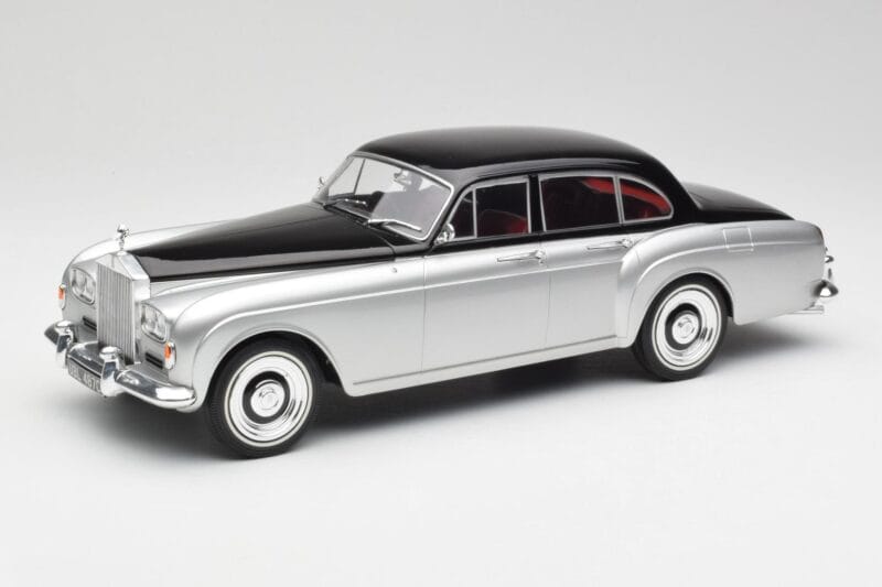 Rolls-Royce Silver Cloud III Mulliner Silver & Black MCG 1:18 MCG18128 Diecast