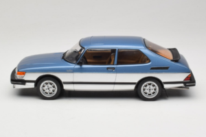 Saab 900 Turbo Blue Metallic MCG 1:18 MCG18261MCW Diecast - image 3 of 6