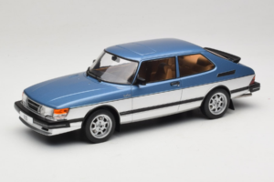 Saab 900 Turbo Blue Metallic MCG 1:18 MCG18261MCW Diecast
