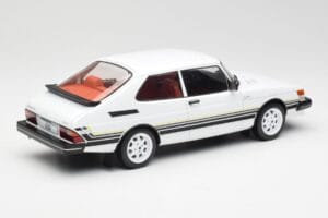 Saab 900 Turbo White MCG 1:18 MCG18339 Diecast - image 2 of 6