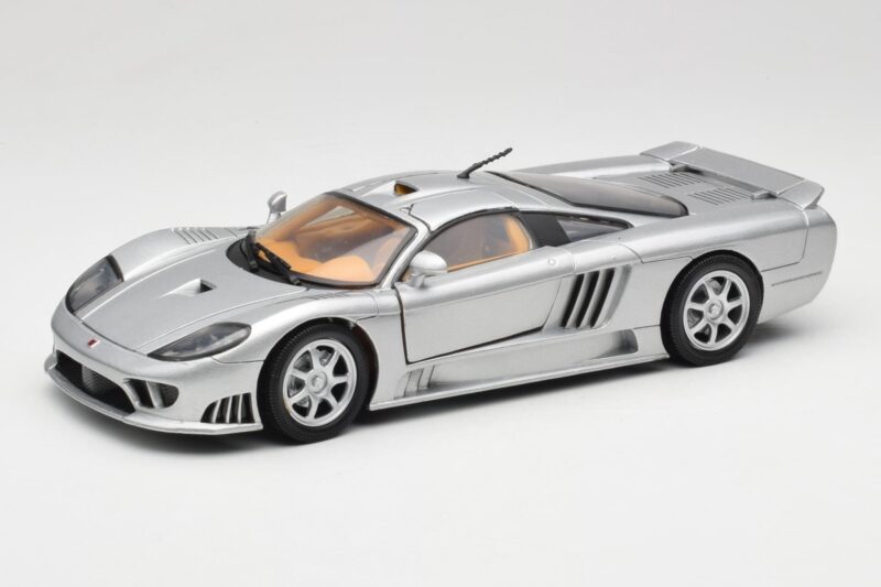 Saleen S7 Silver Motormax 1:18 Saleen S7 Silver Motormax 1:18 73117 Diecast