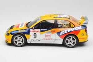 SEAT Cordoba WRC Evo 2 #9 H. Rovanpera / R. Pietilainen Rally San Remo 1999 Otto 1:18 OT483 Resin - image 3 of 6