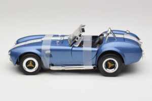Shelby Cobra 427 S/C Blue White Stripe Road Signature 1:18 92058-P2 Diecast - image 3 of 6