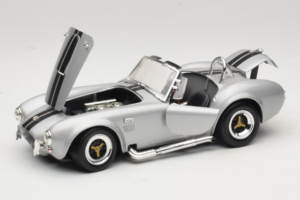 Shelby Cobra 427S/C Silver With Black Stripes Road Signature 1:18 92058 Diecast - image 2 of 8