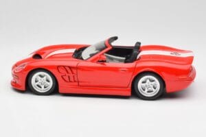 Shelby Series 1 Cabriolet Red Bburago 1:18 3353 Diecast - image 4 of 8