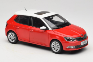Skoda Fabia Mk3 Red OEM 1:18 ZSF00004ROT Diecast - image 6 of 8