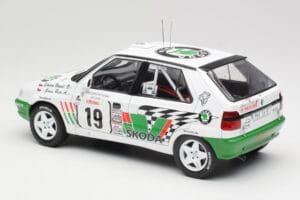 Skoda Felicia Kit Car #19 P. Sibera / P. Gross Tour de Corse 1995 IXO 1:18 18RMC149B Diecast - image 5 of 6