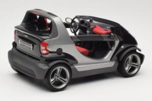 Smart Crossblade 450 Black Minichamps 1:18 0013440V001C02Q00 Diecast - image 3 of 8