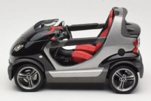 Smart Crossblade 450 Black Minichamps 1:18 0013440V001C02Q00 Diecast - image 4 of 8