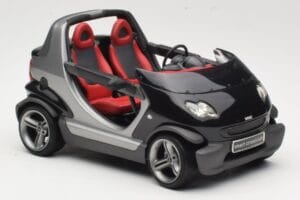 Smart Crossblade 450 Black Minichamps 1:18 0013440V001C02Q00 Diecast - image 6 of 8