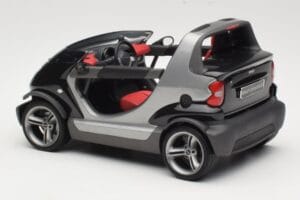 Smart Crossblade 450 Black Minichamps 1:18 0013440V001C02Q00 Diecast - image 7 of 8