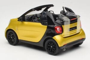Smart Fortwo 453 Cabrio Black & Yellow Norev 1:18 B66960289 Diecast - image 7 of 8