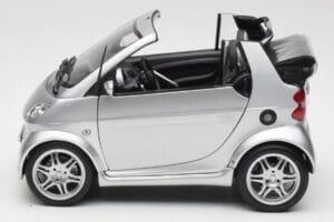 Smart Fortwo W450 Brabus Cabrio Silver Dealer Edition Kyosho 1:18 0017769V001C05Q00 Diecast - image 4 of 8