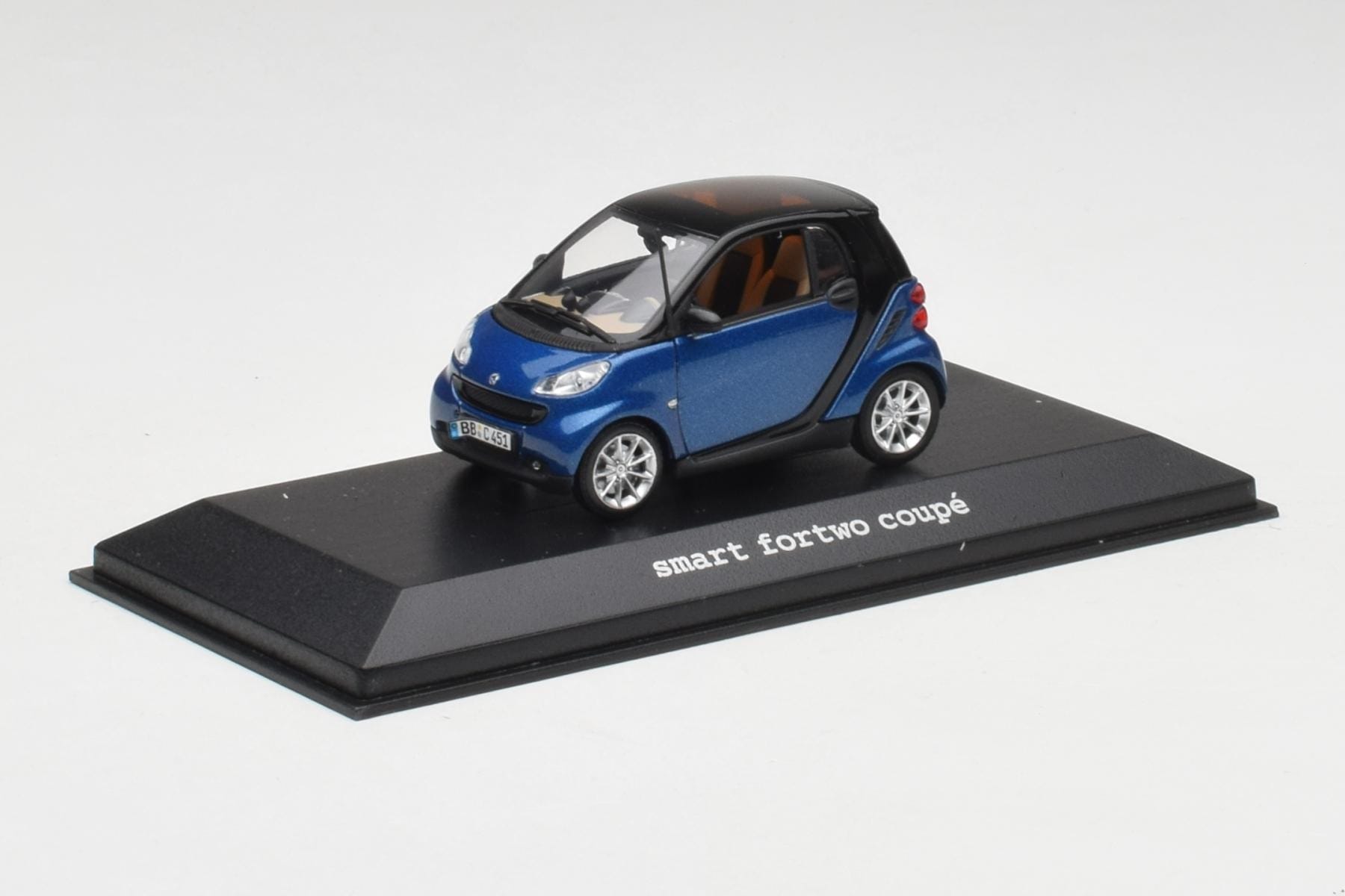 Minichamps Smart Fortwo Coupe 1:43 Aqua Blue