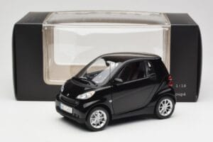Smart Fortwo Coupe W451 Deep Black Minichamps 1:18 Q0022563V001C02Q00 Diecast - image 8 of 8