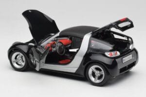 Smart Roadster Dark Blue Bburago 1:18 34917 Diecast - image 5 of 8