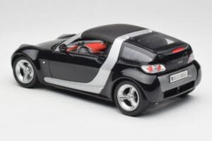 Smart Roadster Dark Blue Bburago 1:18 34917 Diecast - image 7 of 8