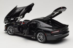 SRT Viper GTS Black Maisto 1:18 31128 Diecast - image 5 of 8