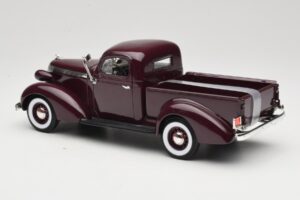 Studebaker Coupe Express Pickup Brown American Mint 1:18 92458-R1 Diecast - image 7 of 8