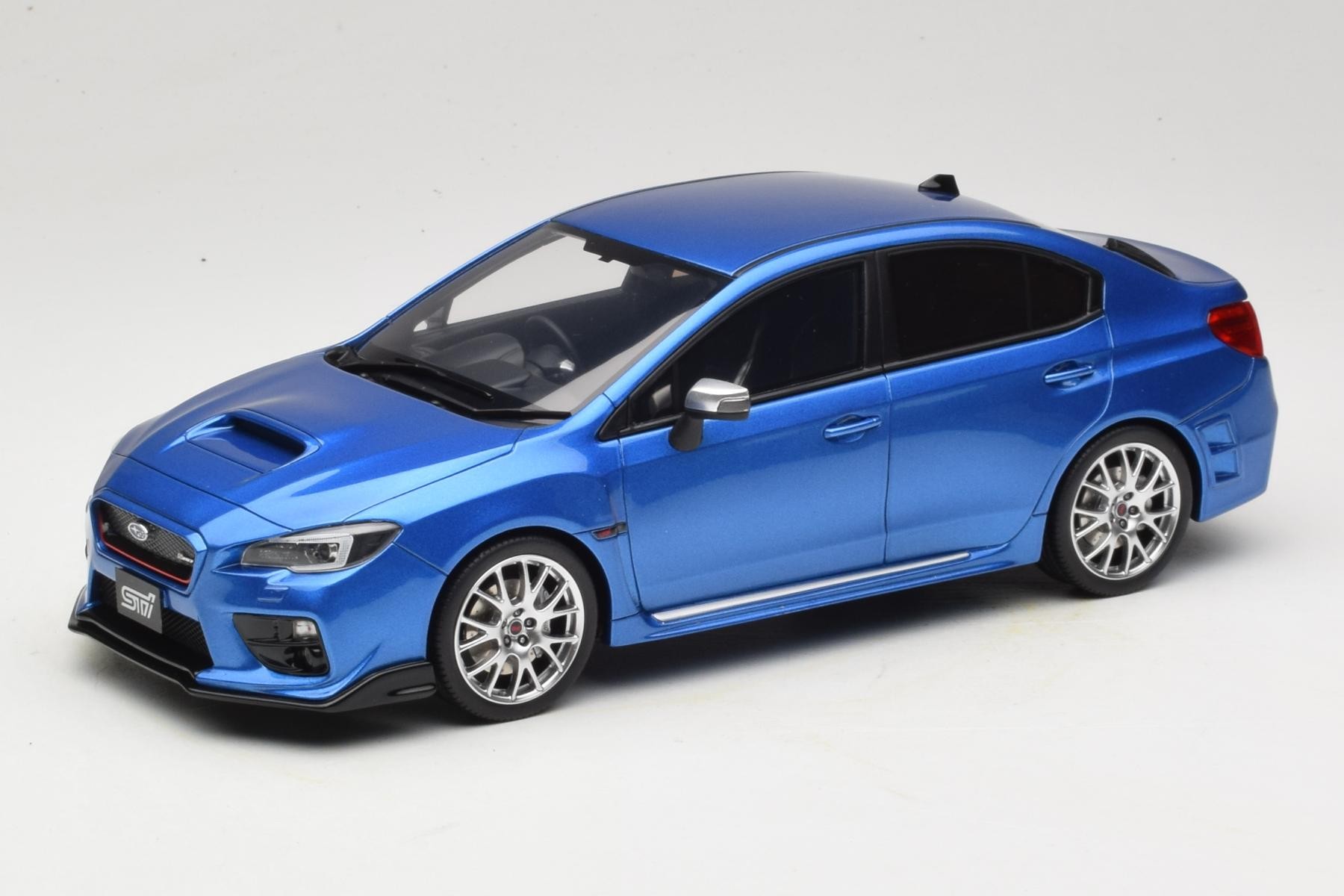サンスター 1/18 スバル WRX sti S207 ブルーエディション Otto Subaru WRX STI S207 1:18 Resin Blue Sedan