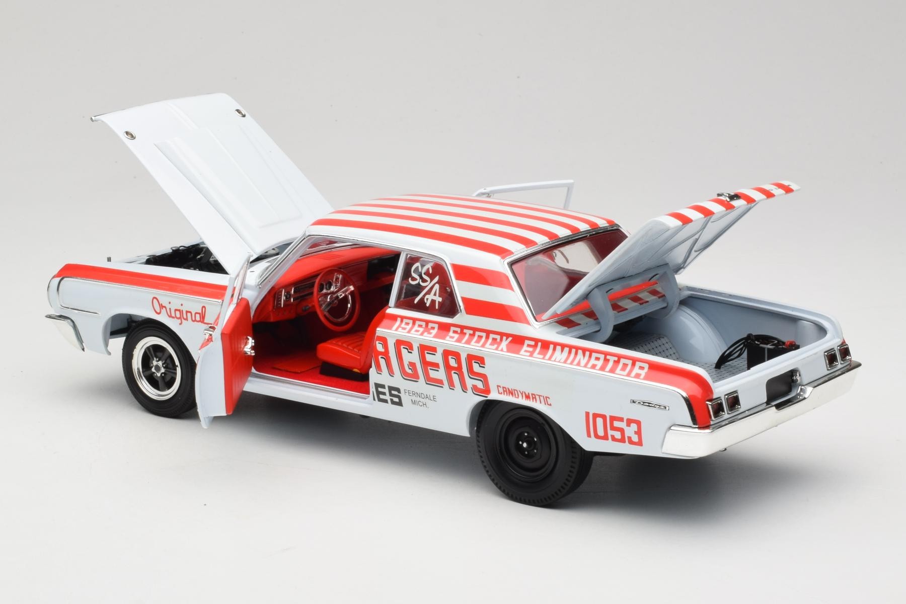 Highway 61 Dodge 330 Ramchargers 1964 1:18 Diecast