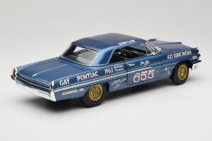 Pontiac Catalina Super Duty Super Stock #655 Blue 1962 Auto World 1:18 AW201/06 Diecast - image 3 of 8