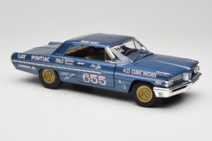Pontiac Catalina Super Duty Super Stock #655 Blue 1962 Auto World 1:18 AW201/06 Diecast - image 6 of 8