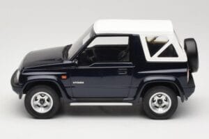 Suzuki Vitara Cabrio JLX Deep Blue Pearl Metallic Otto 1:18 OT492 Resin - image 3 of 6