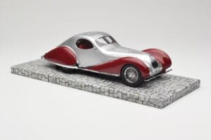 Talbot-Lago T150 C-SS Coupe Silver Red Minichamps 1:18 107117121 Resin - image 4 of 6