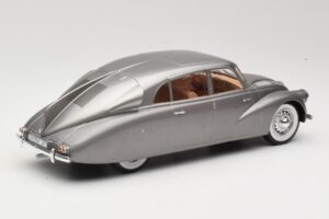 Tatra 87 Grey MCG 1:18 MCG18068 Diecast - image 2 of 6