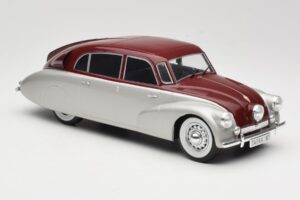 Tatra 87 Silver & Dark Red MCG 1:18 MCG18067 Diecast - image 4 of 6