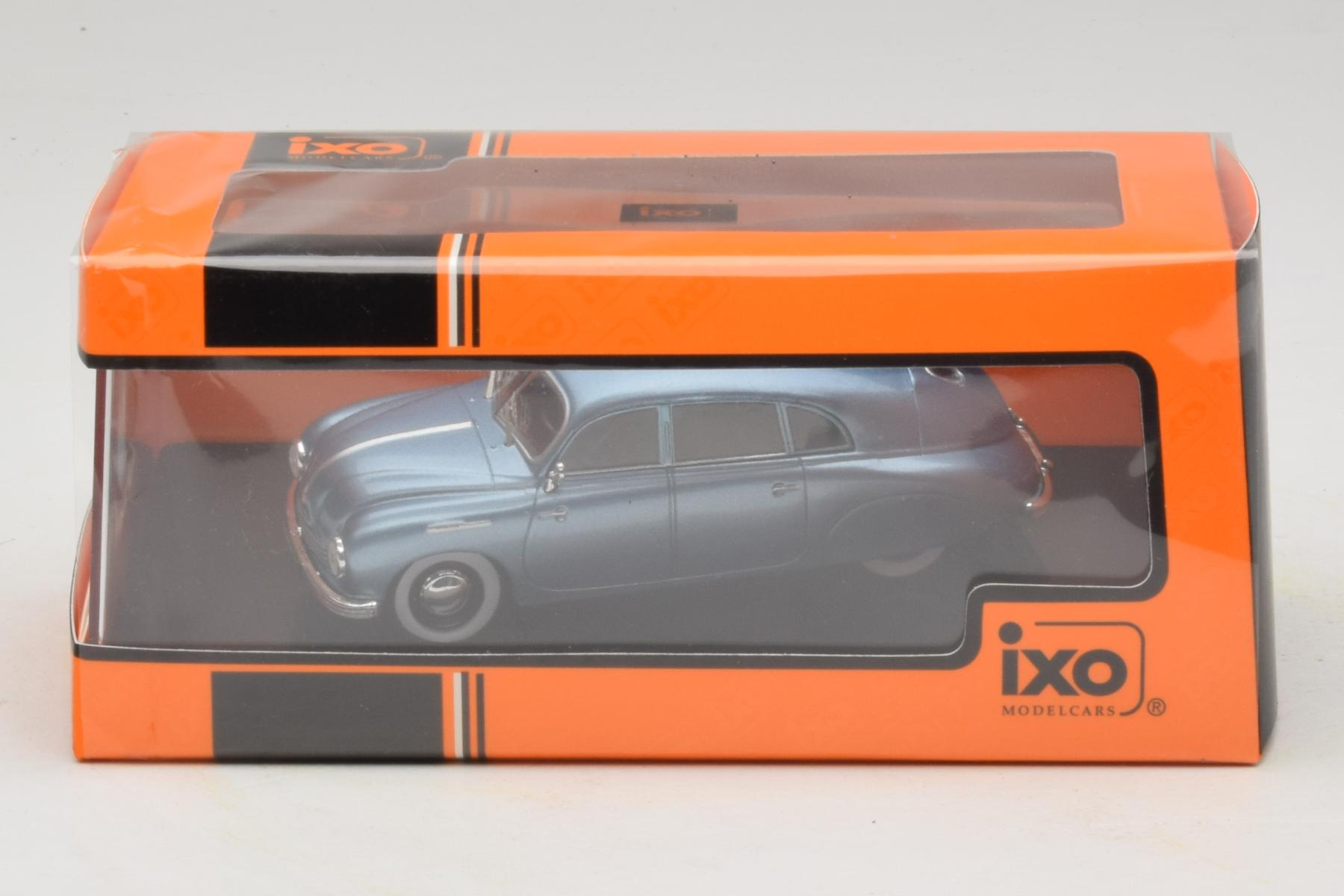 IXO Tatra T600 Tatraplan 1:43 Diecast Model Blue