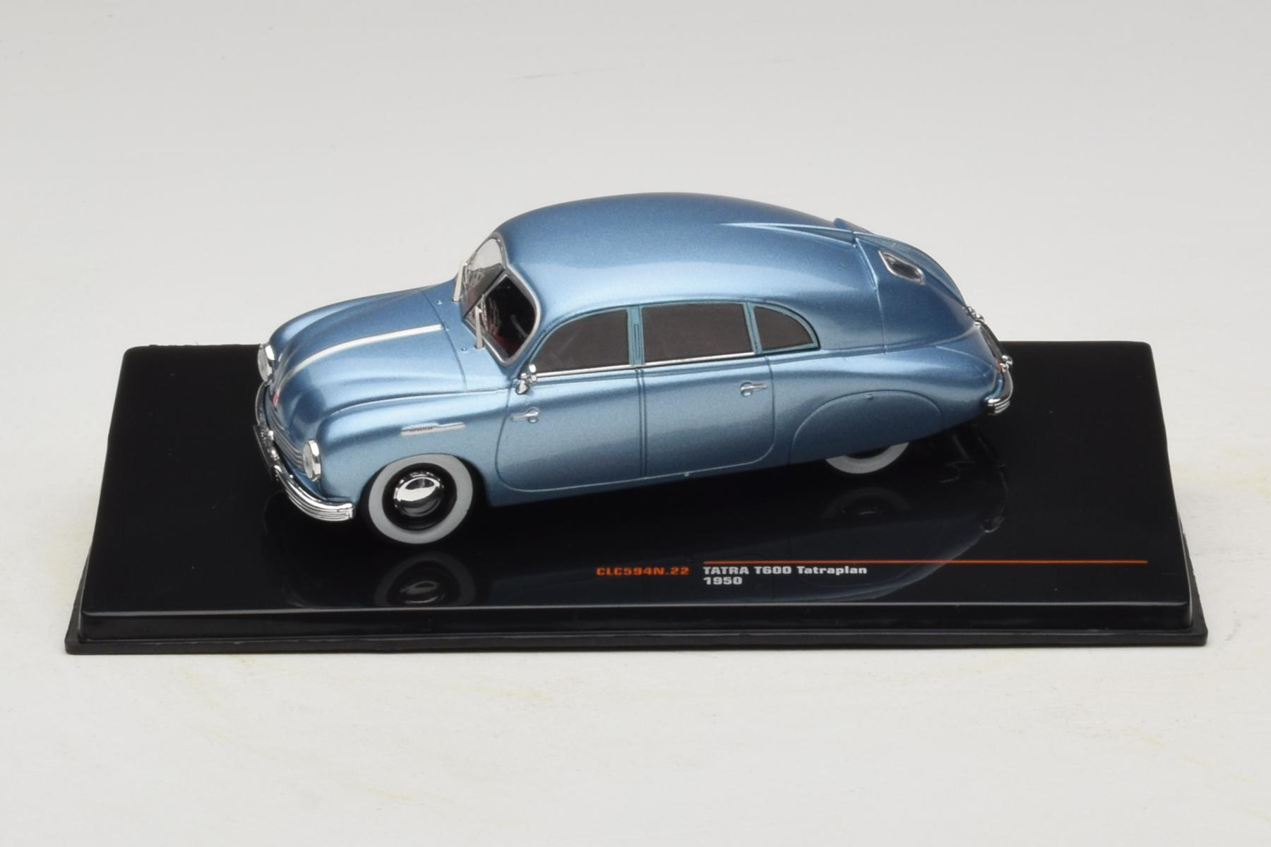 IXO Tatra T600 Tatraplan 1:43 Diecast Model Blue