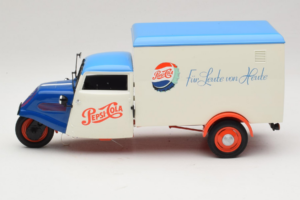 Tempo Dreirad Kastenwagen Pepsi Minichamps 1:18 150099024 Diecast - image 4 of 8