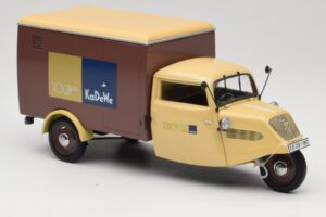 Tempo Hanseat 100 Jahre KaDeWe Minichamps 1:18 0686354688 Diecast - image 6 of 8