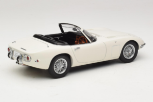 Toyota 2000 GT Cabriolet White James Bond Collection AUTOart 1:18 78731 Diecast - image 3 of 8
