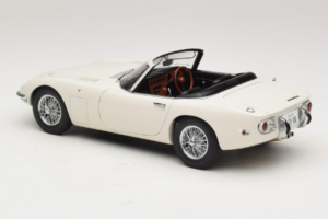 Toyota 2000 GT Cabriolet White James Bond Collection AUTOart 1:18 78731 Diecast - image 7 of 8