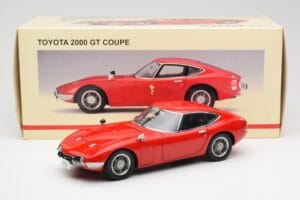 Toyota 2000 GT Red AUTOart 1:18 78741 Diecast - image 8 of 8