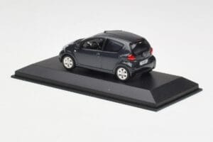 Toyota Aygo AB10 Grey Metallic Minichamps 1:43 AYGO001 Diecast - image 3 of 4