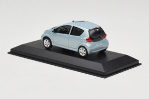 Toyota Aygo Light Blue Metallic Minichamps 1:43 TOYOTA012 Diecast - image 3 of 4