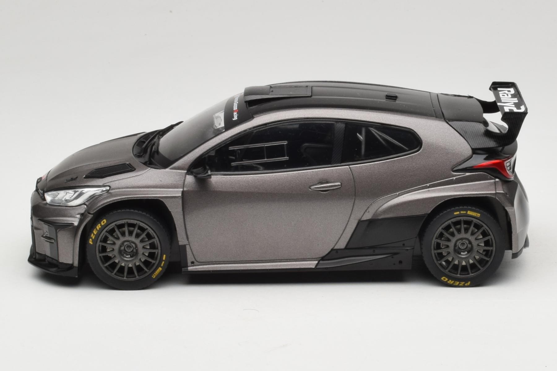 IXO Toyota GR Yaris 1:18 Gray Homologation Hatchback