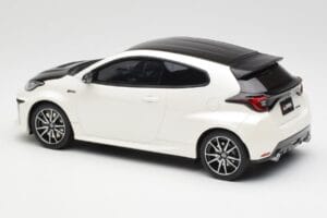 Toyota GRMN Yaris Rally Package White Otto 1:18 OT1071 Resin - image 5 of 6