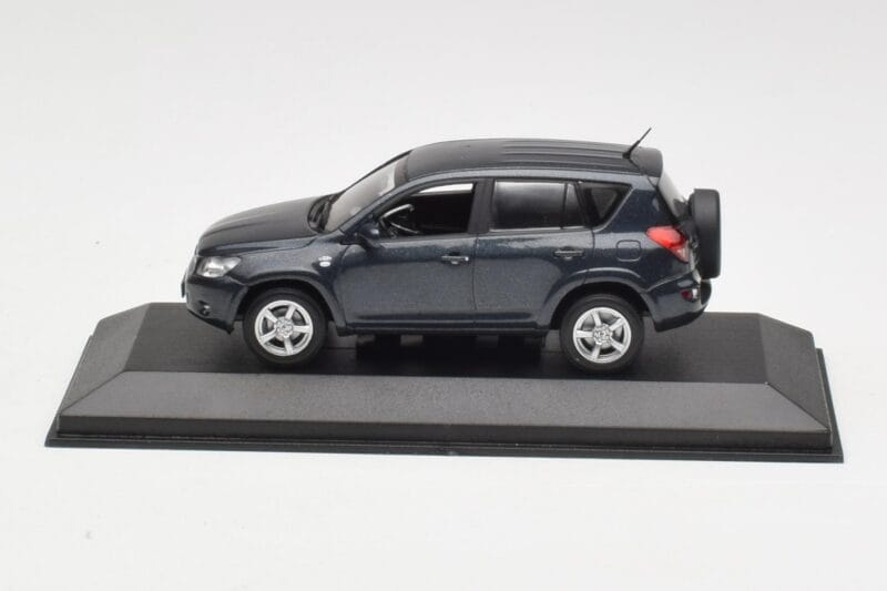 Toyota RAV4 XA30 Grey Minichamps 1:43 TOYOTA002 Diecast