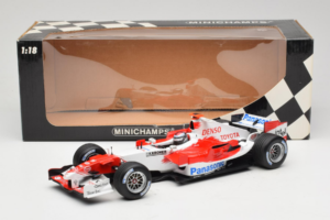 Toyota TF105 #16 J. Trulli Panasonic Toyota Racing 2005 Minichamps 1:18 100050016 Diecast - image 7 of 7