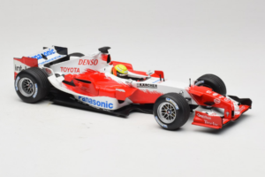 Toyota TF105 #17 R. Schumacher Panasonic Toyota Racing 2005 Minichamps 1:18 100050017 Diecast - image 4 of 7