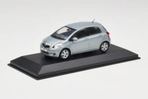 Toyota Yaris Mk2 Glacier Blue Minichamps 1:43 TOYOTA001 Diecast - image 2 of 4