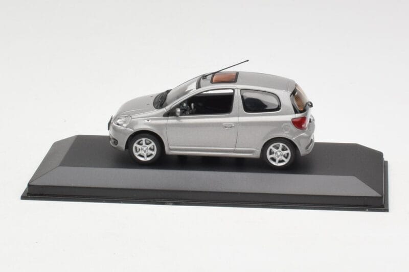 Toyota Yaris XP10 TS Grey Minichamps 1:43 TOYOTA007 Diecast