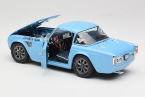 Triumph TR4 Rally Car Revell 1:18 08773 Diecast - image 5 of 8